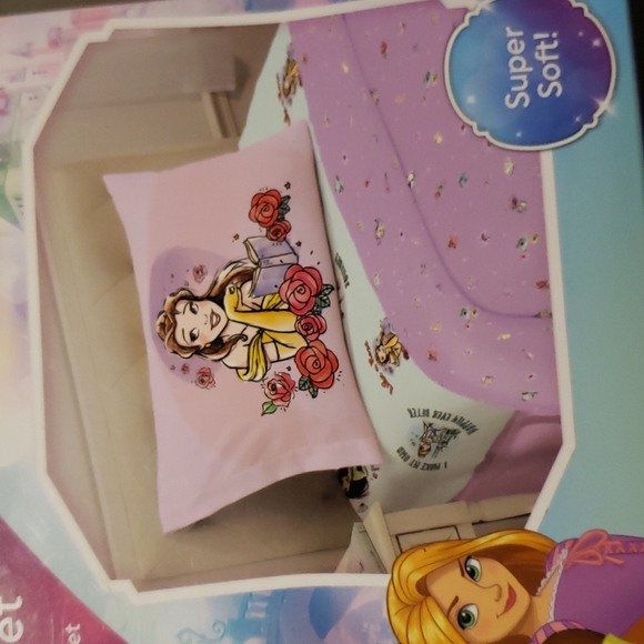 DISNEY Princess Twin Sheet Set - Picture 2 of 2